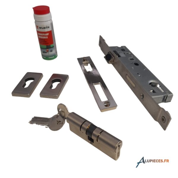 Lot comprenant 1 serrure, 1 cylindre , 1 rosette et 1 spray lubrifiant